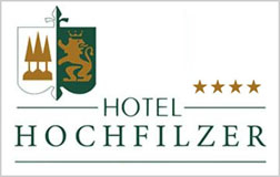 HOTEL HOCHFILZER - Ellmau Tirol und Gartenhotel Flora und das Baumhaus in Flora’s Garten und Haus Garden